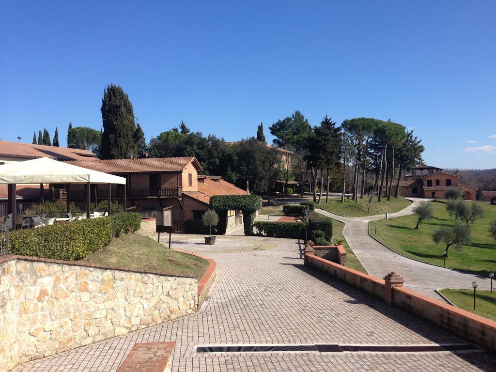 Pian Dei Mucini Resort Il Borgo Massa Marittima Exterior photo