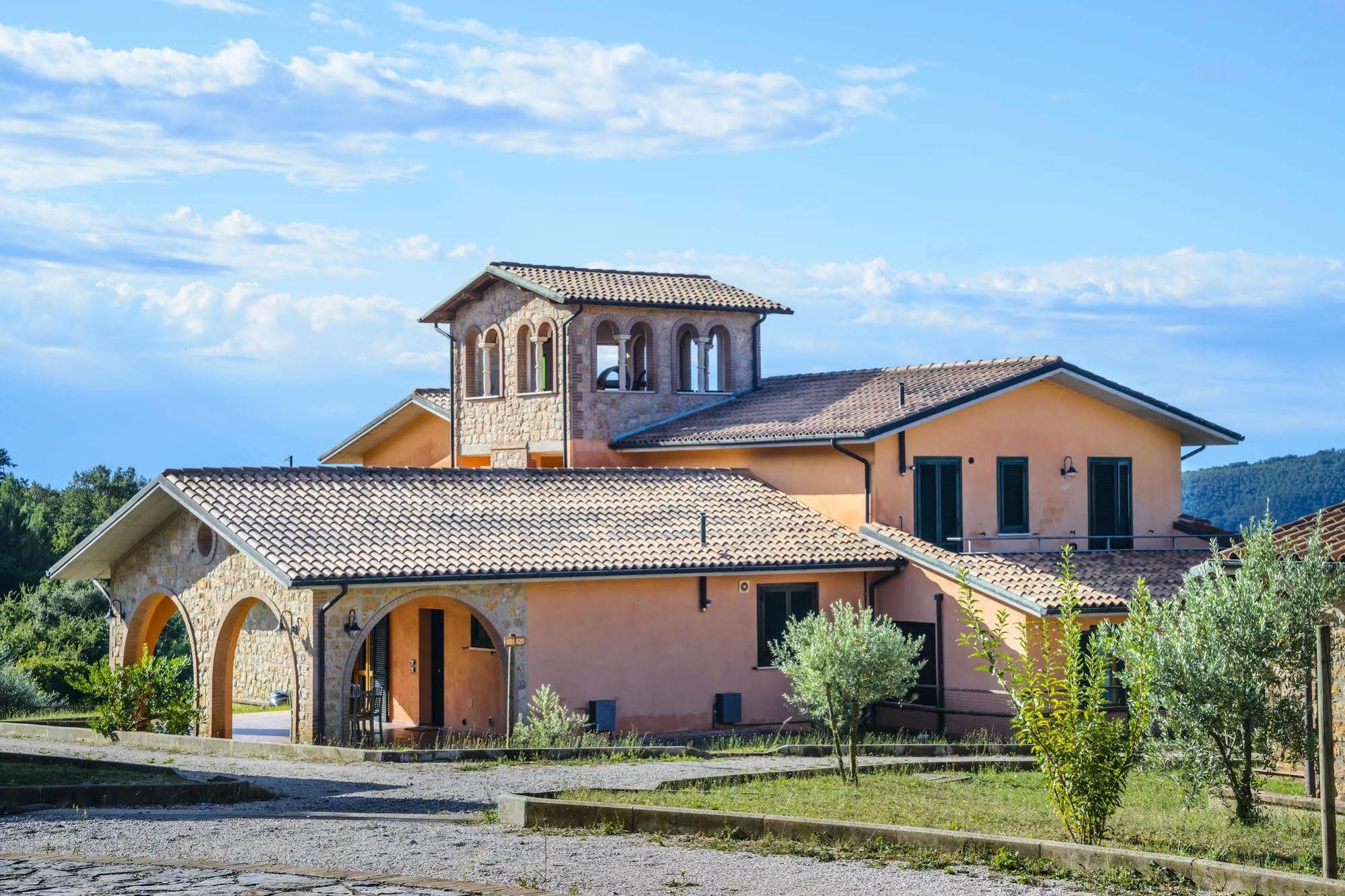 Pian Dei Mucini Resort Il Borgo Massa Marittima Exterior photo