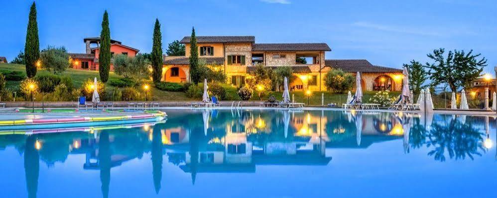 Pian Dei Mucini Resort Il Borgo Massa Marittima Exterior photo