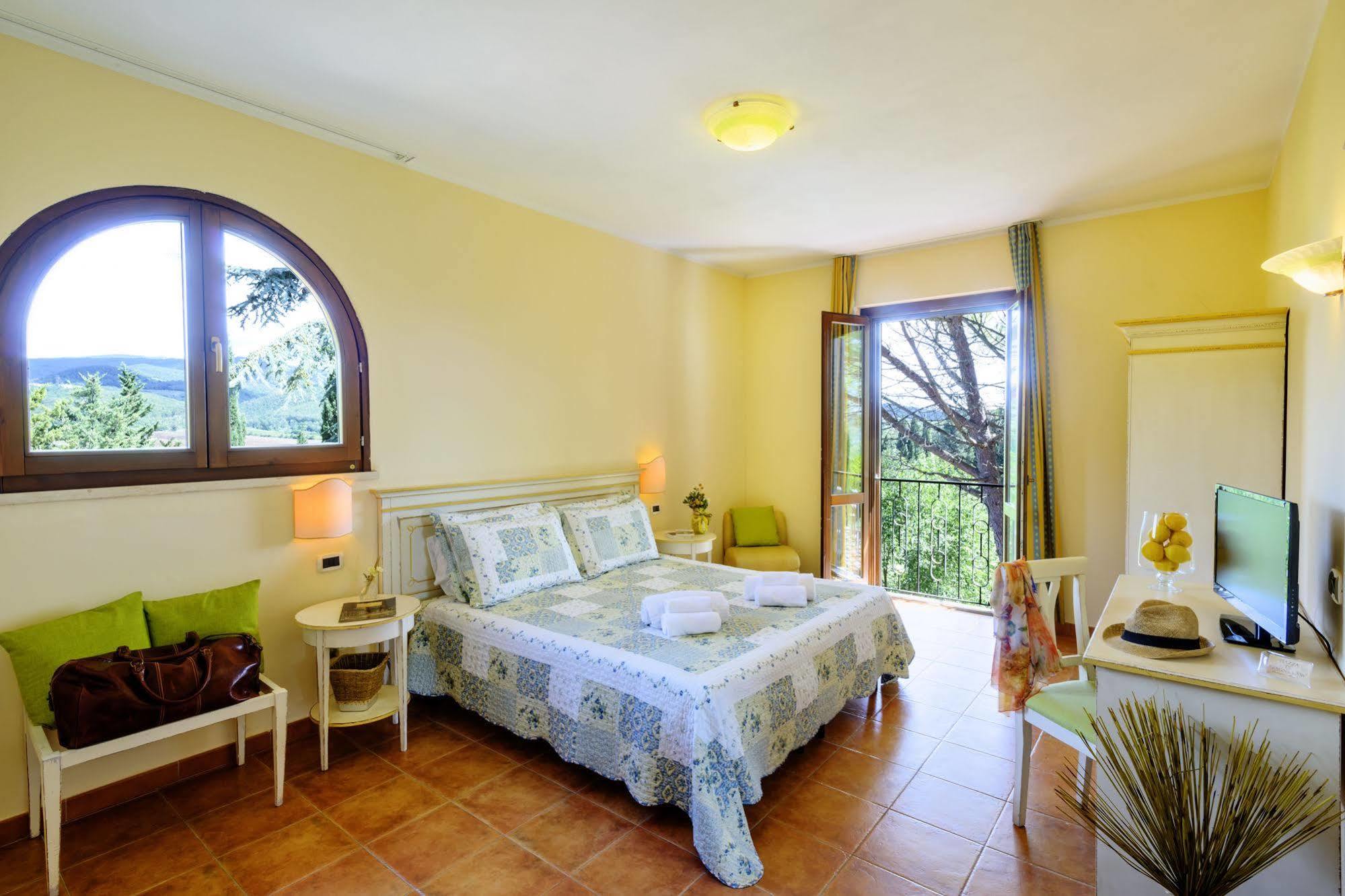 Pian Dei Mucini Resort Il Borgo Massa Marittima Exterior photo